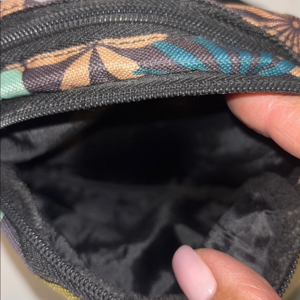 COMPASS CANVAS / NYLON CROSSBODY BAG BROWN GOLD BLUE FLORAL DESIGN MANY POCKETS
